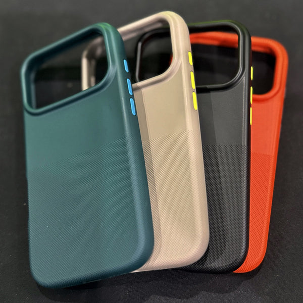 SWEG Gadgets rugged iPhone 17 Pro Max case textured protective design